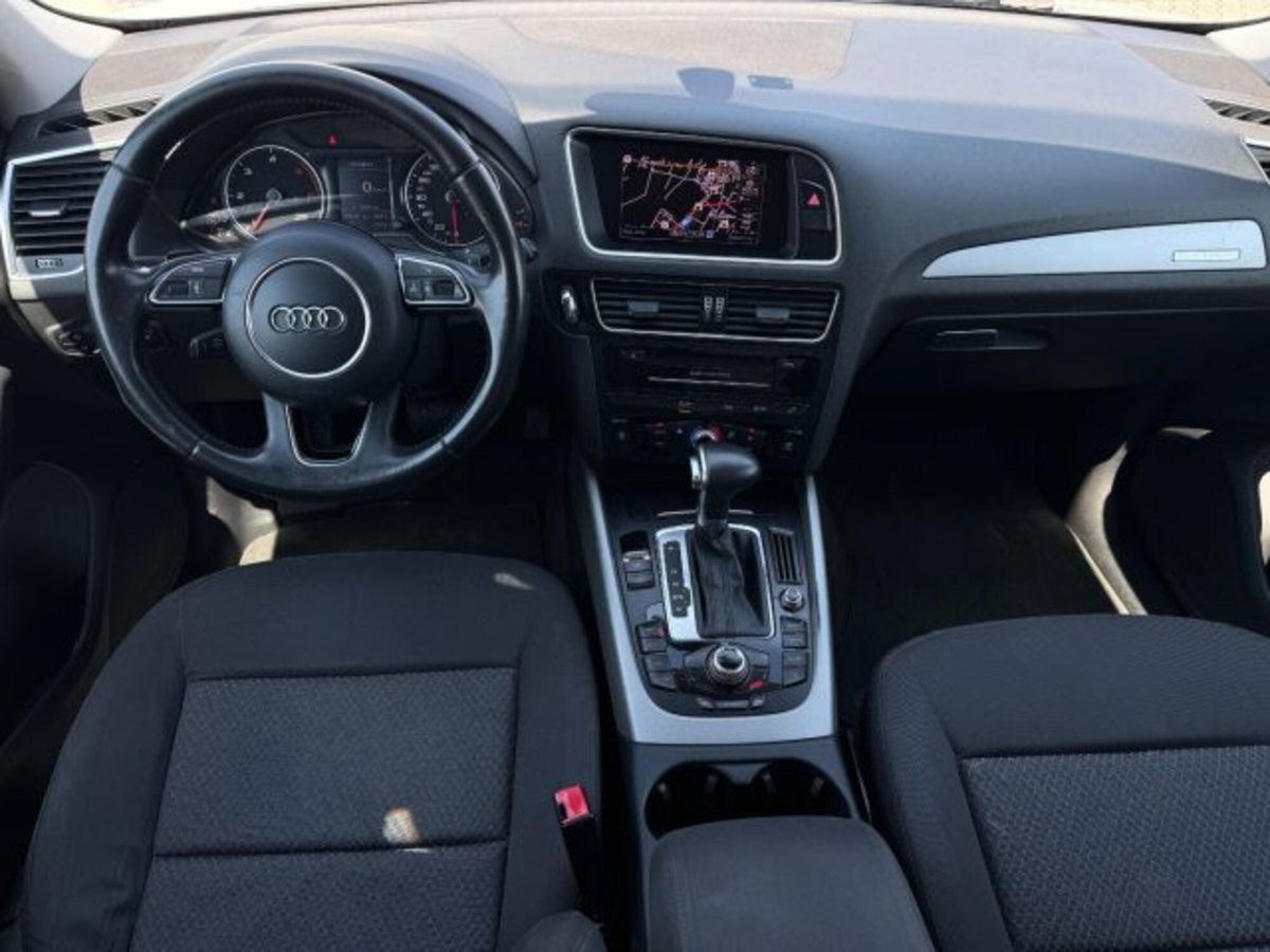 Audi Q5 2.0 TDI 177CV quattro S tronic Business (5)