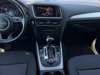 Audi Q5 2.0 TDI 177CV quattro S tronic Business (7)