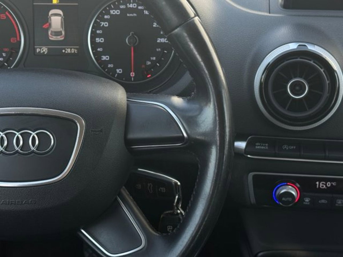 Audi A3 Sportback 1.6 TDI clean diesel S tronic Attraction (19)