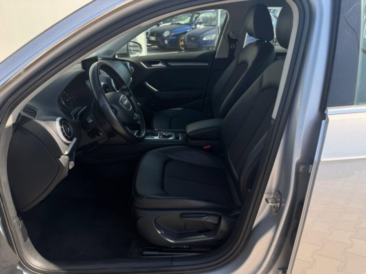 Audi A3 Sportback 1.6 TDI clean diesel S tronic Attraction (20)