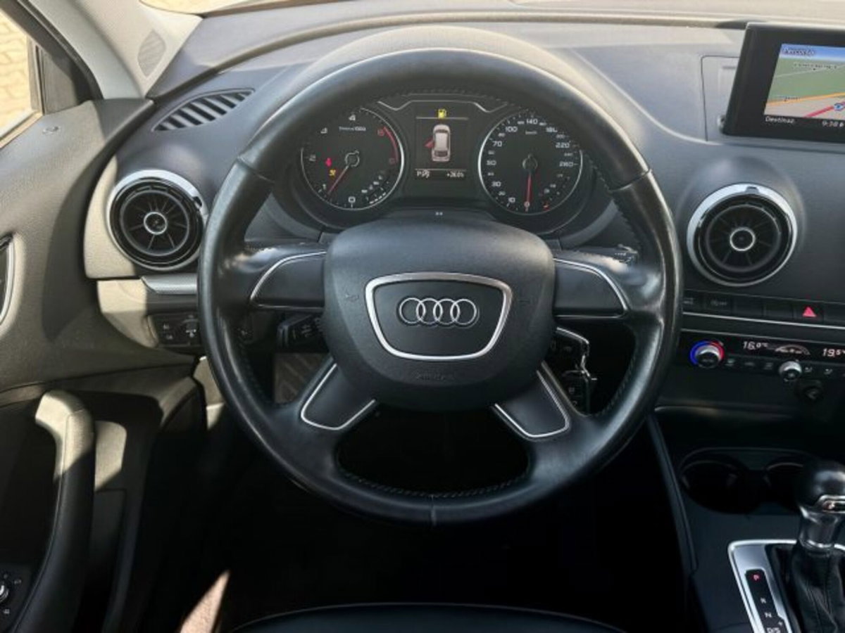 Audi A3 Sportback 1.6 TDI clean diesel S tronic Attraction (8)