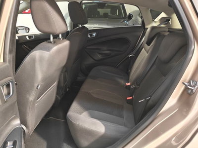 Ford Fiesta 1.5 TDCi 75CV 5 porte Titanium (12)