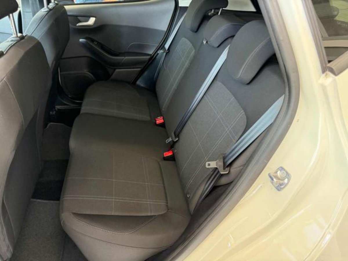 Ford Fiesta 1.5 EcoBlue 5 porte Business High (8)