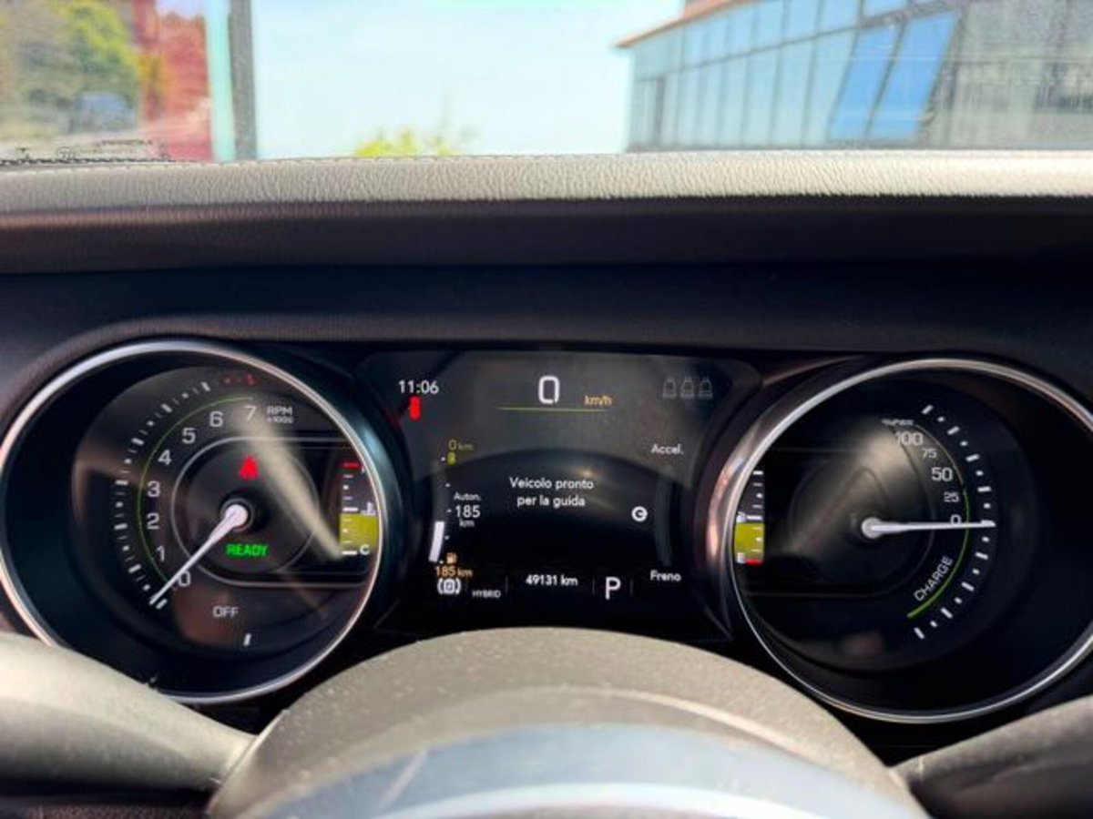 Jeep Wrangler Unlimited 2.0 PHEV ATX 4xe Sahara (11)