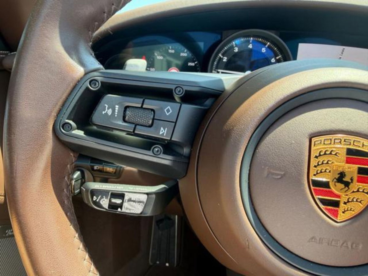 Porsche 911 Cabrio Cabrio 3.0 Carrera 4S (19)