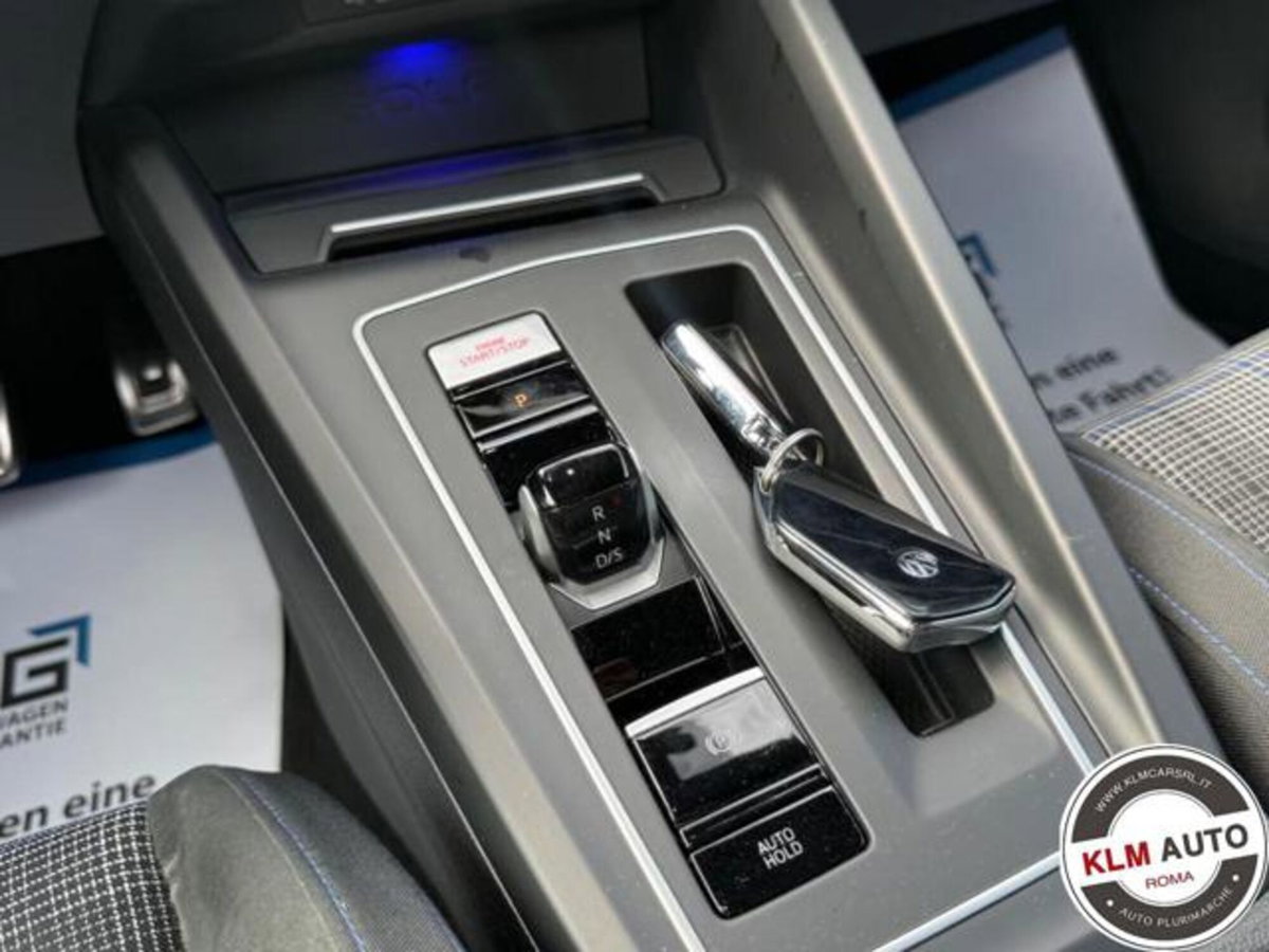 Volkswagen Golf 1.4 GTE DSG Plug-In Hybrid (14)