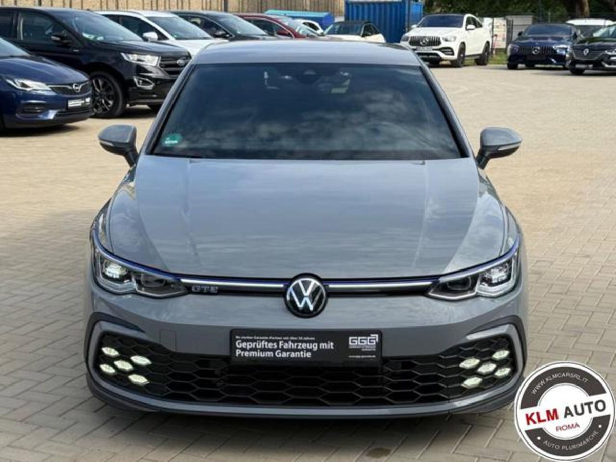 Volkswagen Golf 1.4 GTE DSG Plug-In Hybrid (2)