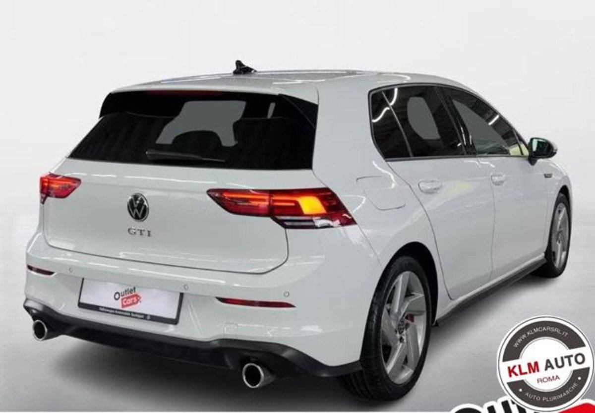 Volkswagen Golf 2.0 tsi GTI MT Ultimate 245cv (3)