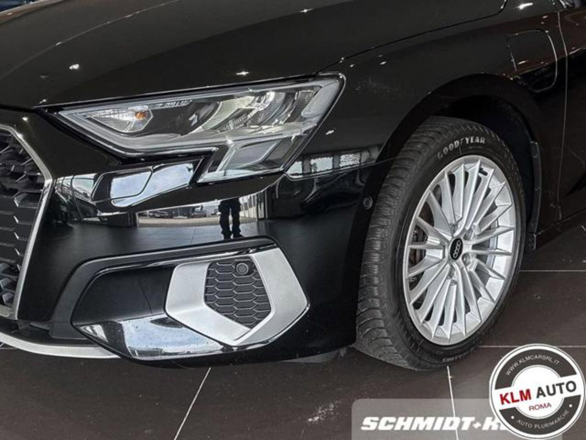 Audi A3 Sportback 40 TFSI e S tronic Business Advanced (6)