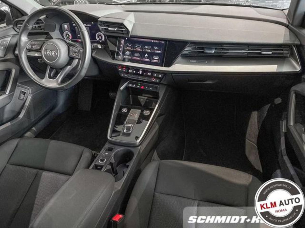 Audi A3 Sportback 40 TFSI e S tronic Business Advanced (9)