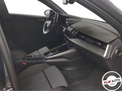 Audi A3 Sportback 45 TFSI e S tronic S line edition (8)
