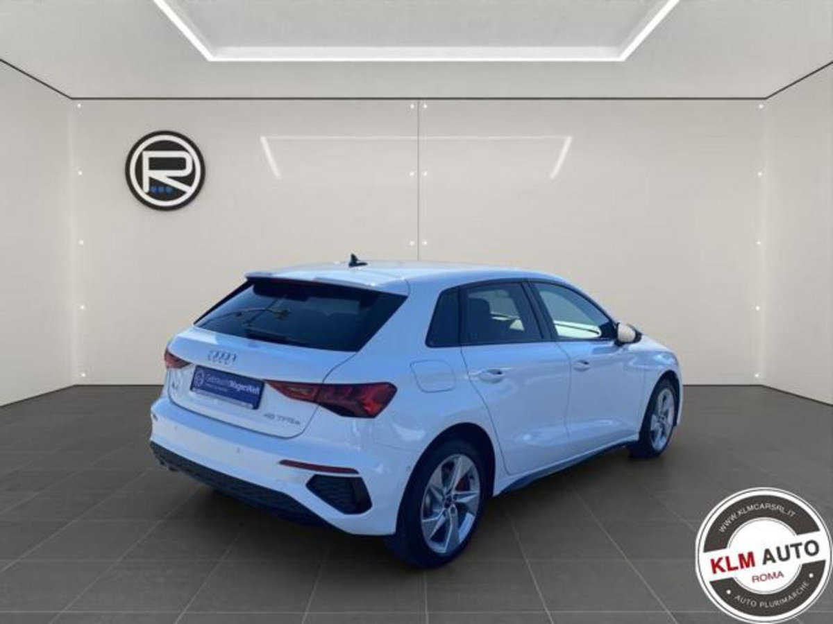 Audi A3 Sportback 45 TFSI e S tronic S line edition (11)
