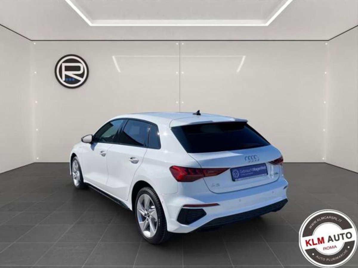 Audi A3 Sportback 45 TFSI e S tronic S line edition (5)