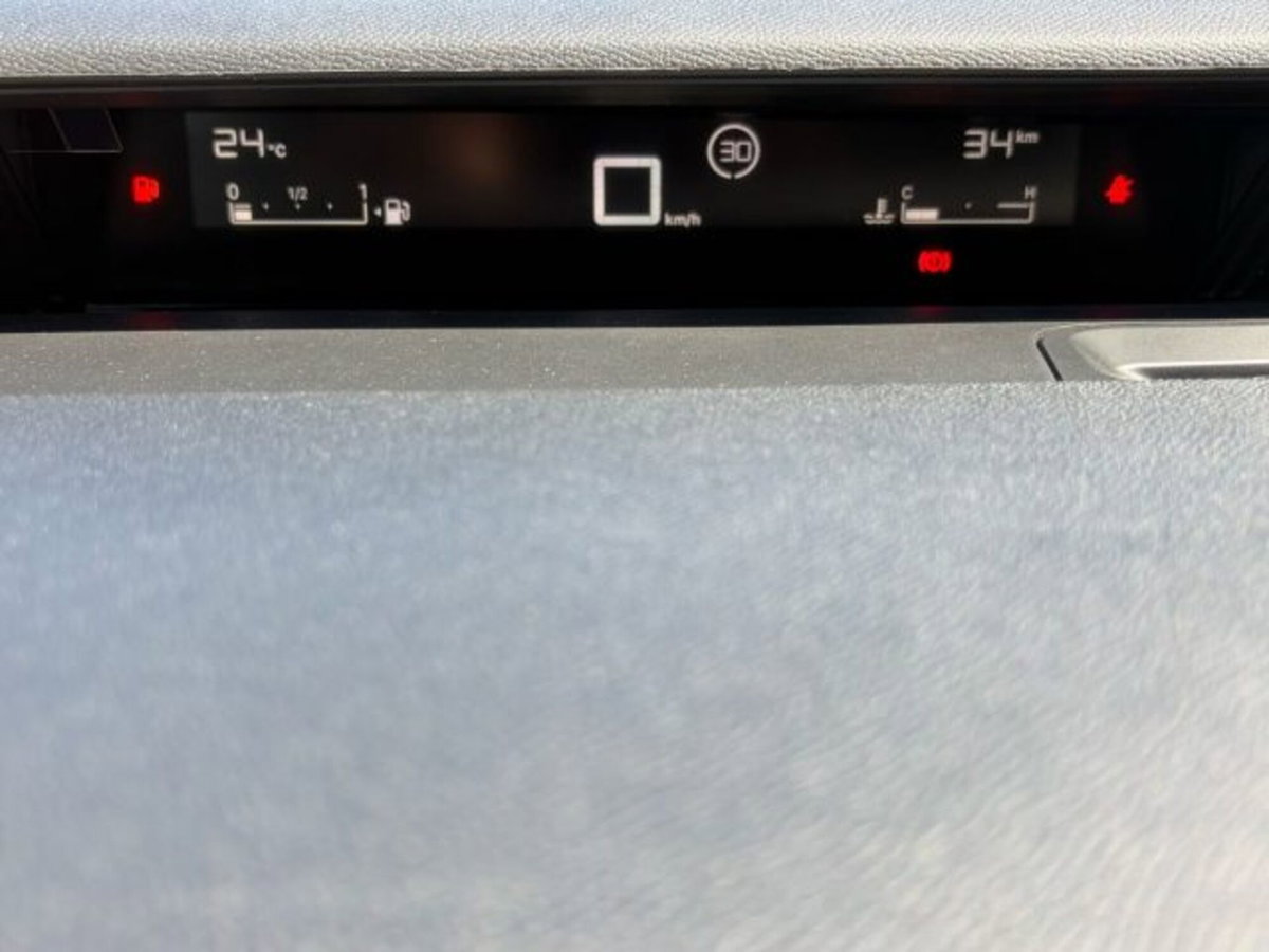 Citroen C3 1.2 puretech turbo You 100cv s&s (12)