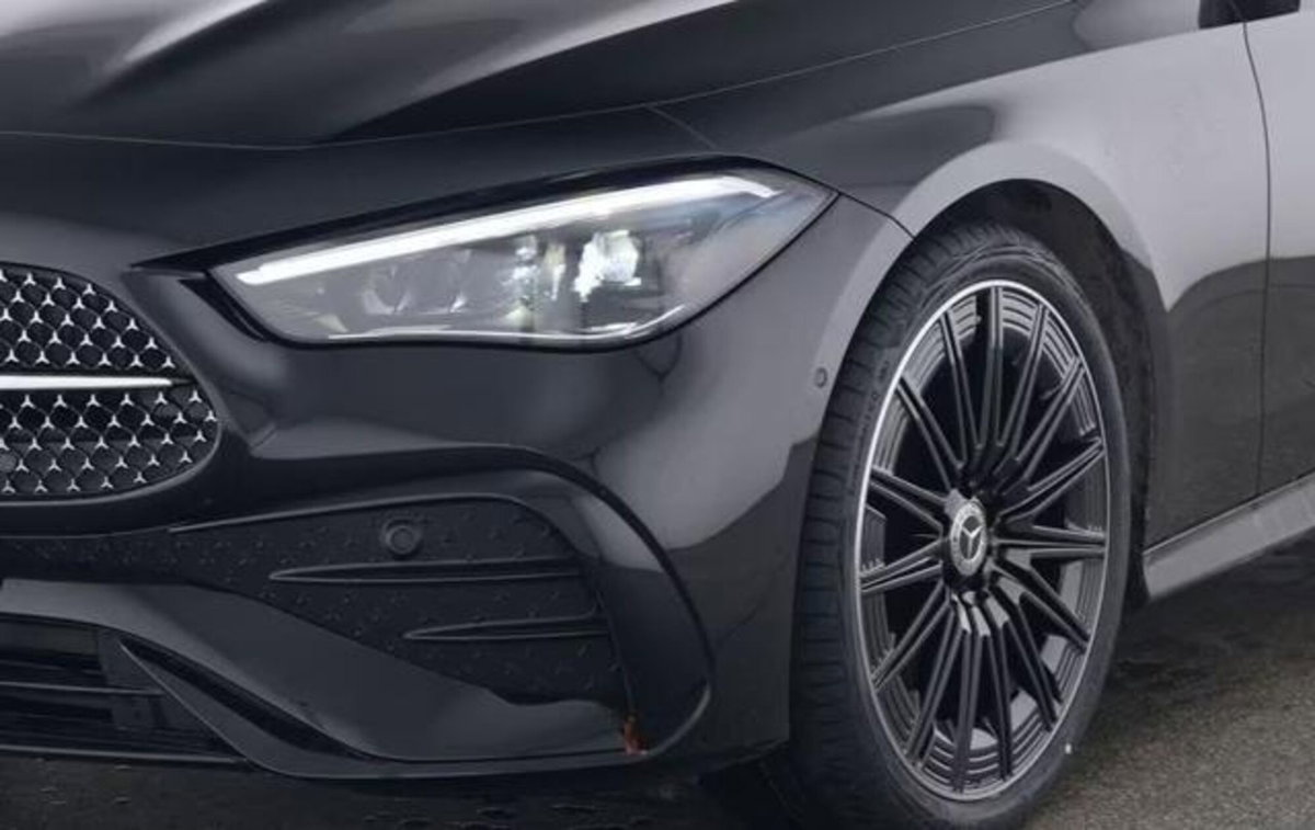 Mercedes-Benz CLE Cabrio 200 AMG Line Advanced auto (3)