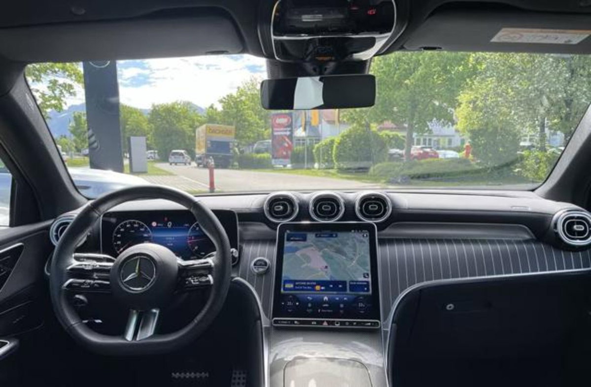 Mercedes-Benz GLC 220 d 4Matic Mild Hybrid AMG Premium Plus (11)