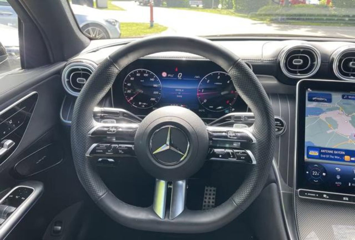 Mercedes-Benz GLC 220 d 4Matic Mild Hybrid AMG Premium Plus (13)
