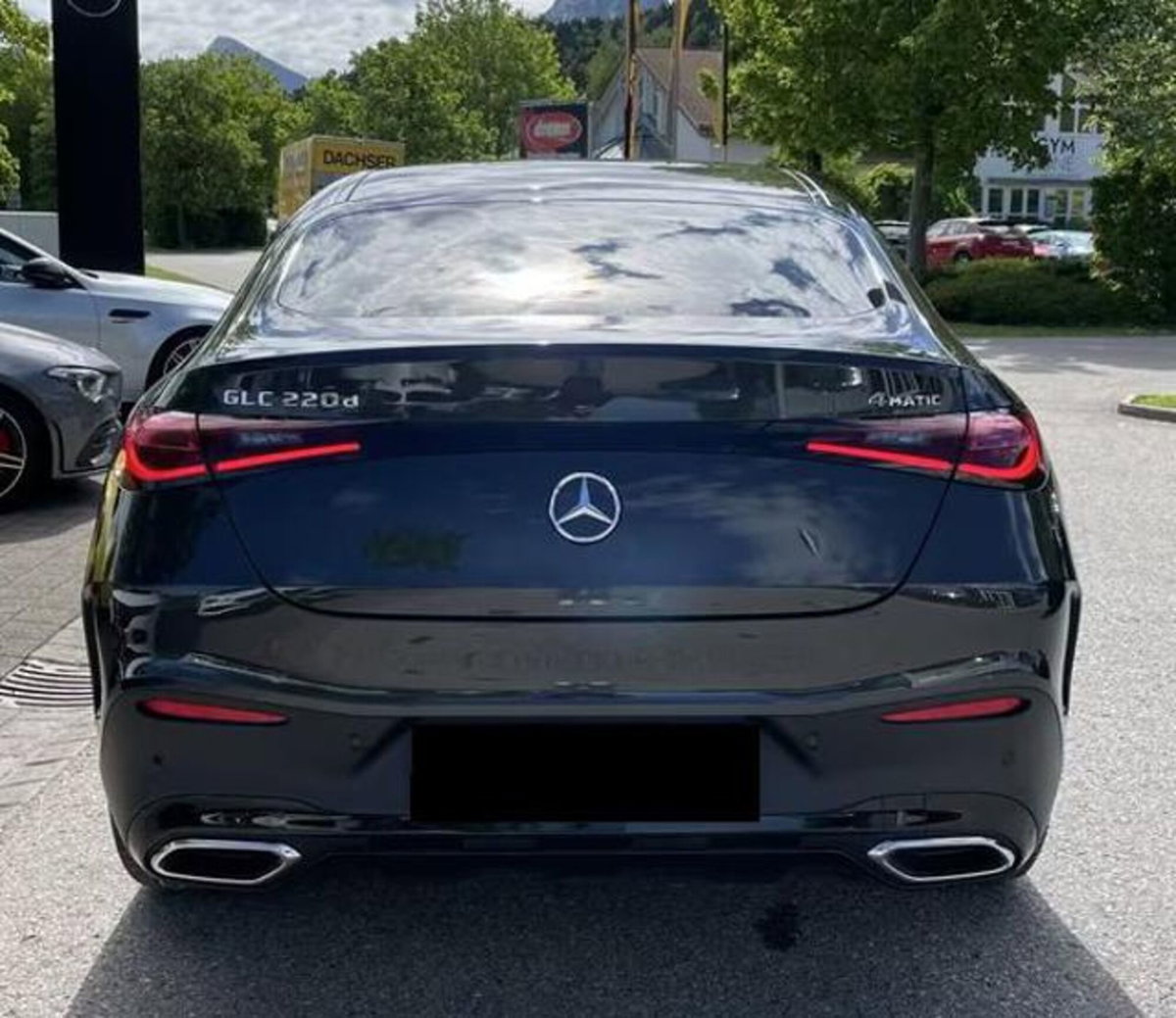 Mercedes-Benz GLC 220 d 4Matic Mild Hybrid AMG Premium Plus (6)