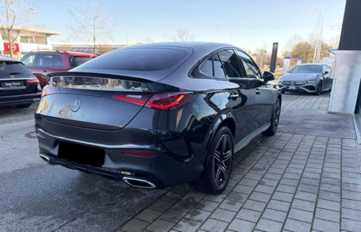 Mercedes-Benz GLC 220 d 4Matic Mild Hybrid AMG Premium Plus (12)
