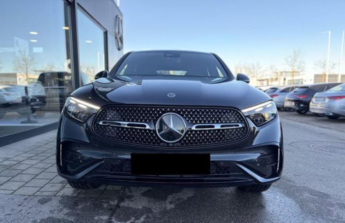 Mercedes-Benz GLC 220 d 4Matic Mild Hybrid AMG Premium Plus (9)