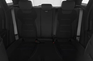 Mercedes-Benz GLA SUV 180 Automatic Premium (5)