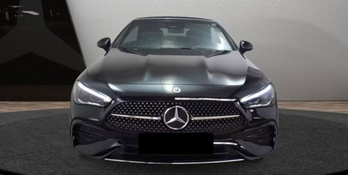 Mercedes-Benz CLE Cabrio 200 AMG Line Premium auto (2)
