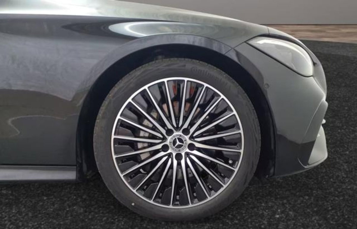 Mercedes-Benz CLE Cabrio 200 AMG Line Premium auto (4)