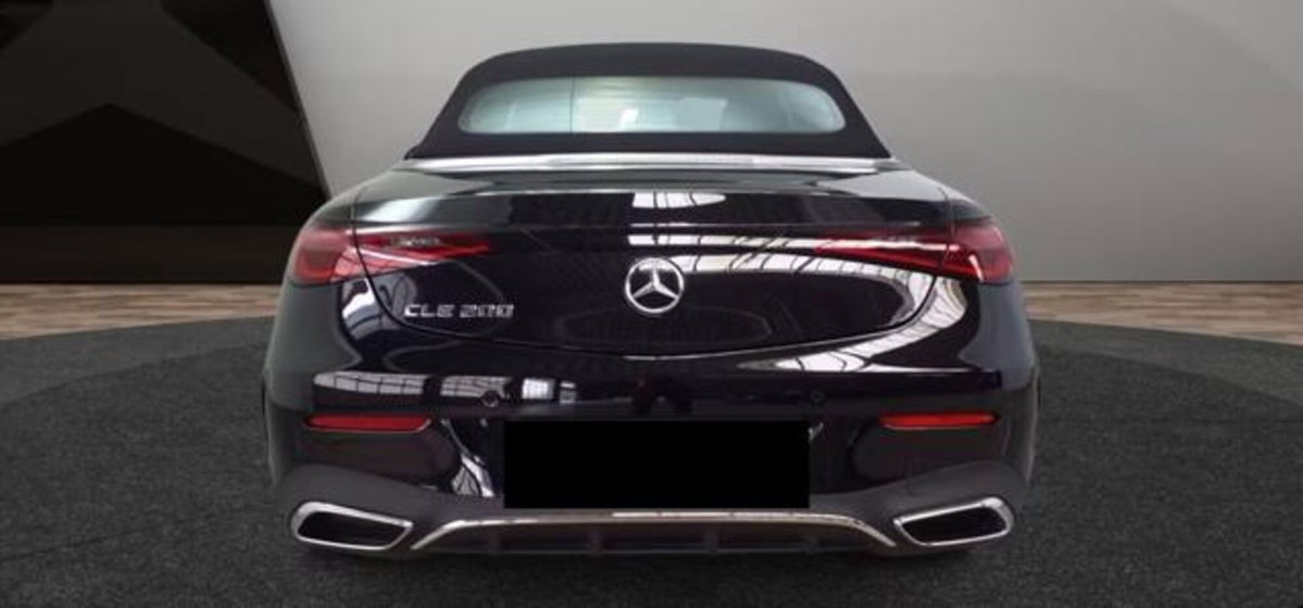 Mercedes-Benz CLE Cabrio 200 AMG Line Premium auto (6)