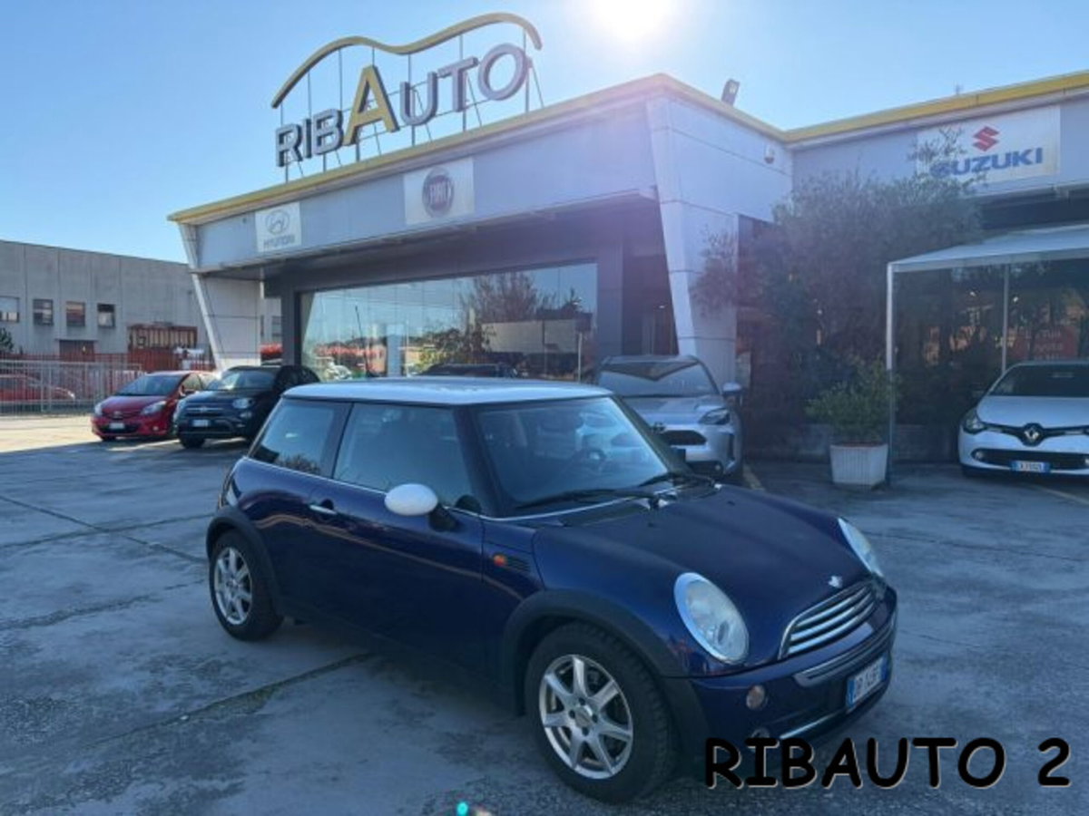 MINI Mini 1.6 16V Cooper (15)