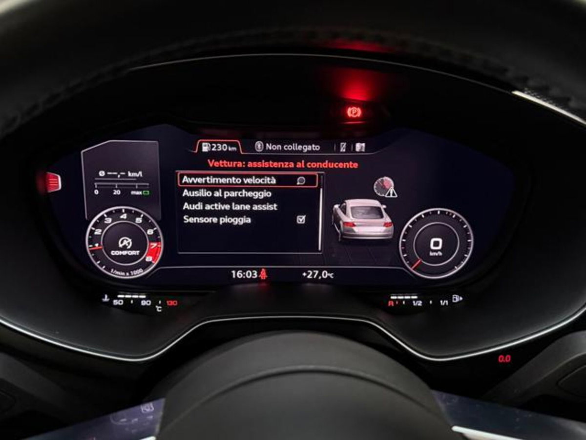 Audi TTS Coupé 2.0 TFSI 310 CV quattro (18)