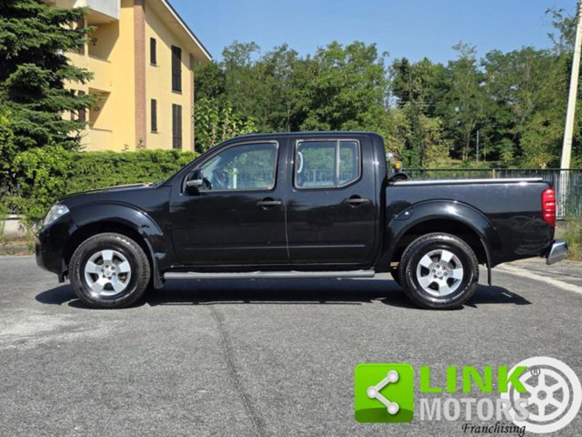 Nissan Navara 2.5 dCi 190CV 4 porte Double Cab Sport (15)