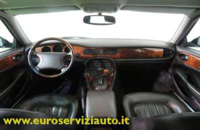 Jaguar XJ 4.0 cat Executive (6)