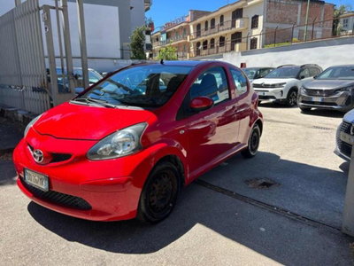 Toyota Aygo 1.turbodiesel 3 porte Sol (3)
