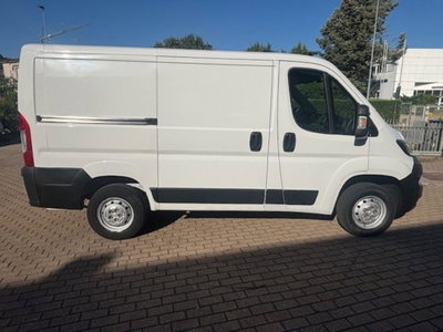 Peugeot Boxer Furgone 330 2.2 BlueHDi 140 S&S PC-TN Furgone Premium (4)
