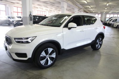 Volvo XC40 T4 Recharge Plug-in Hybrid Inscription Expression (2)