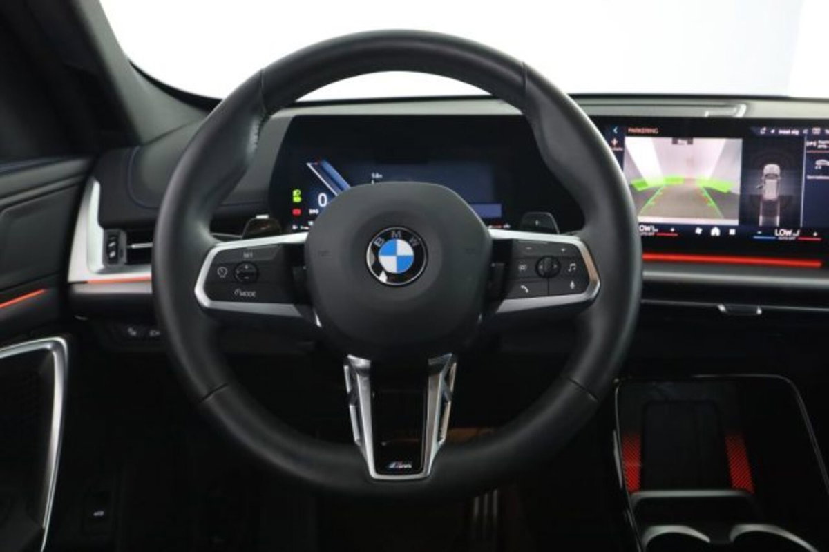 BMW X1 sDrive 18i Msport (5)