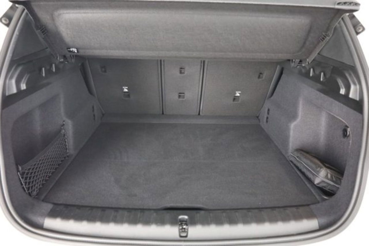 BMW X1 sDrive 18i Msport (6)