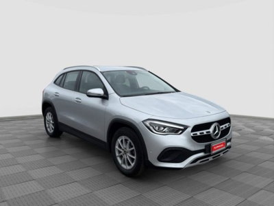 Mercedes-Benz CLA Shooting Brake 180 d Automatic Shooting Brake Business (7)