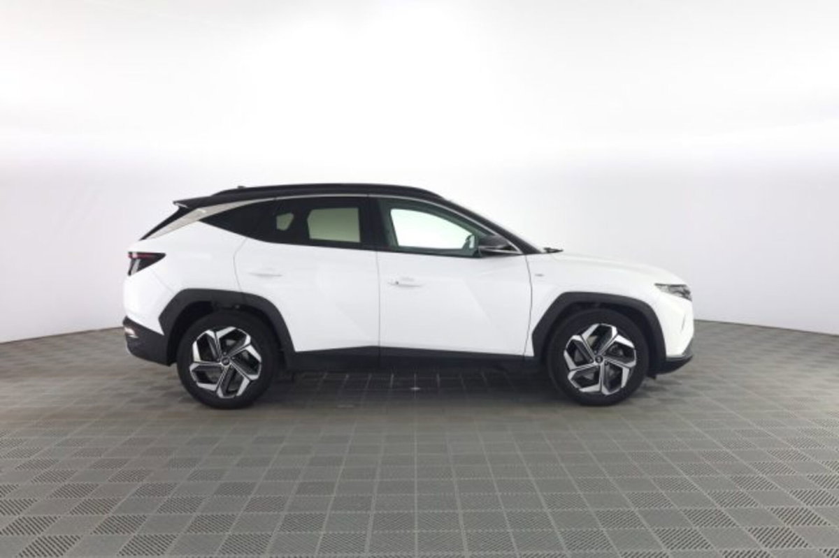 Hyundai Tucson 1.6 crdi 48V Exellence 2wd dct (3)