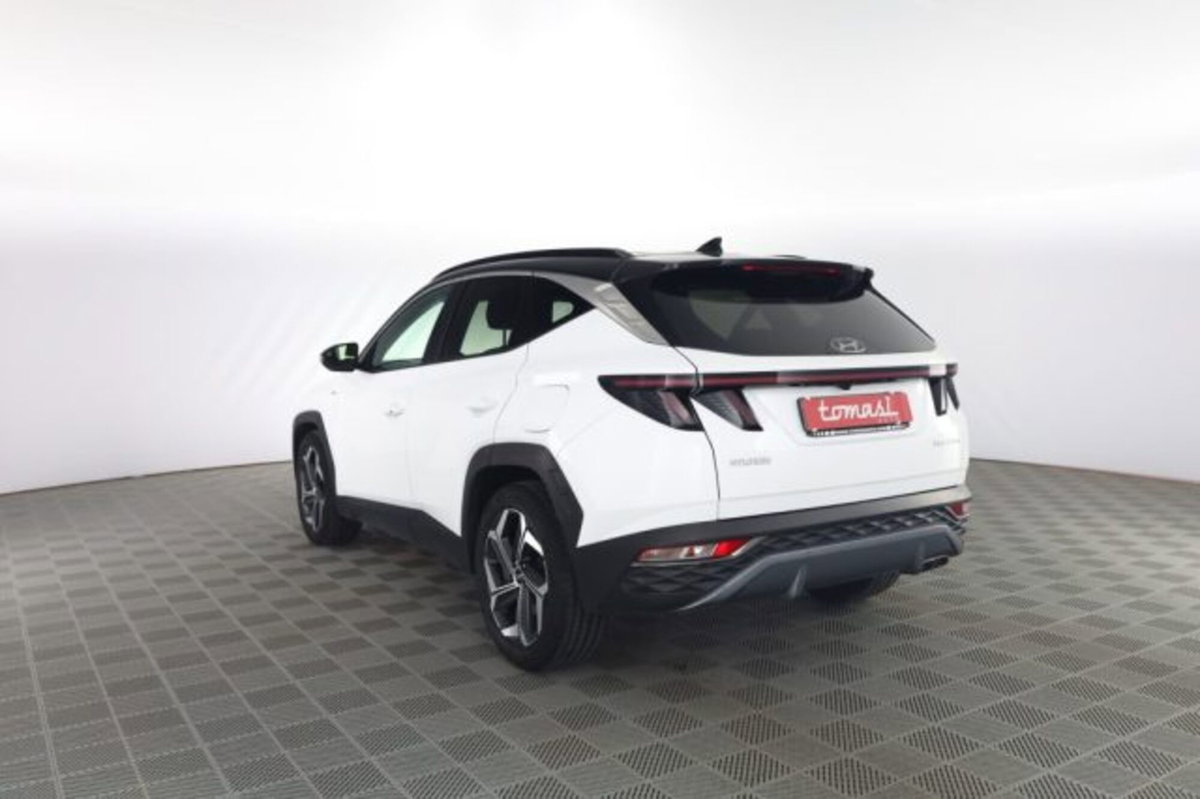 Hyundai Tucson 1.6 crdi 48V Exellence 2wd dct (6)