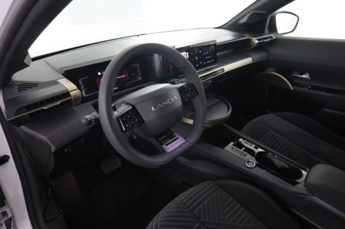Lancia Ypsilon 1.2 LX 100cv