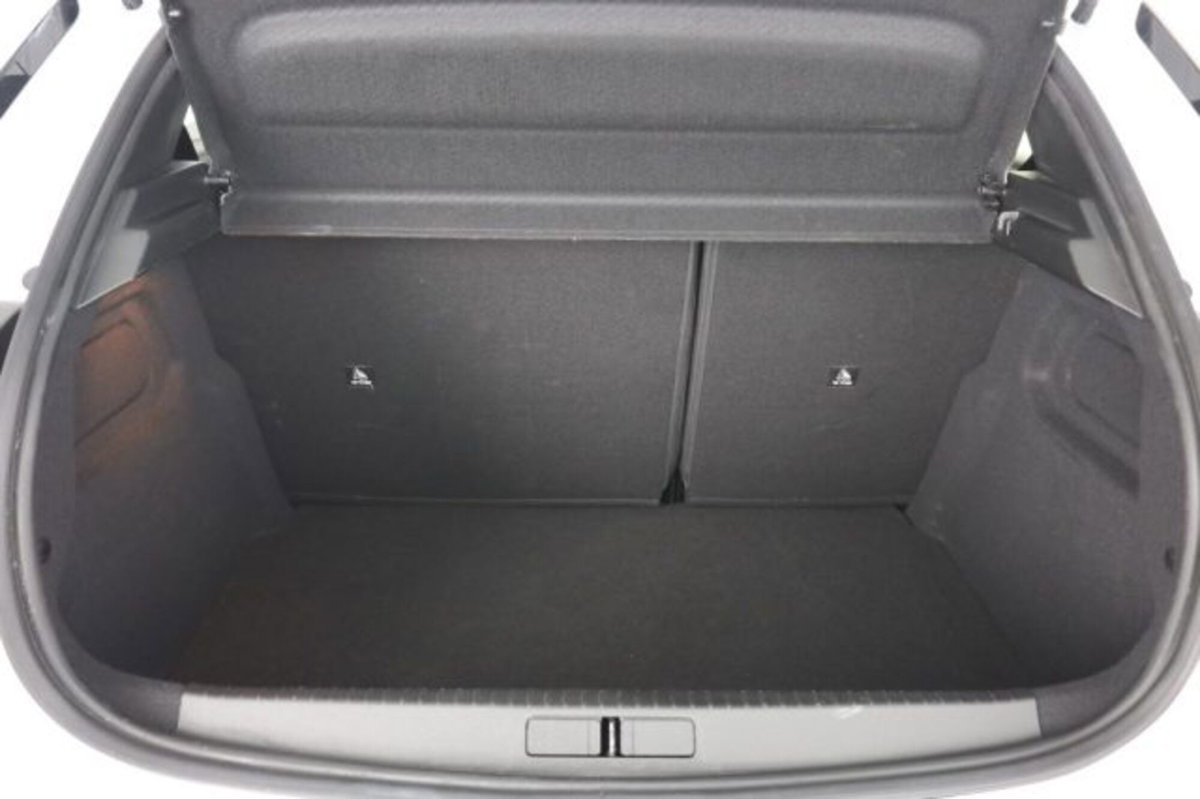 Lancia Ypsilon 1.2 LX 100cv (6)