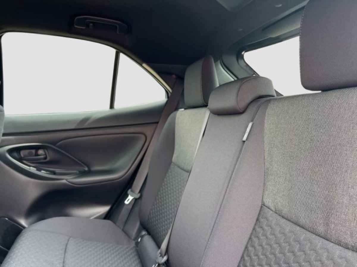 Toyota Yaris Cross 1.5 Hybrid 5p. E-CVT Trend (12)