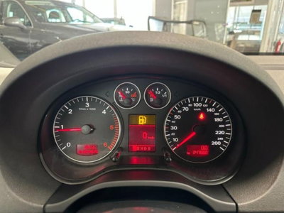 Audi A3 Sportback 2.0 16V TDI S tronic Ambition (7)