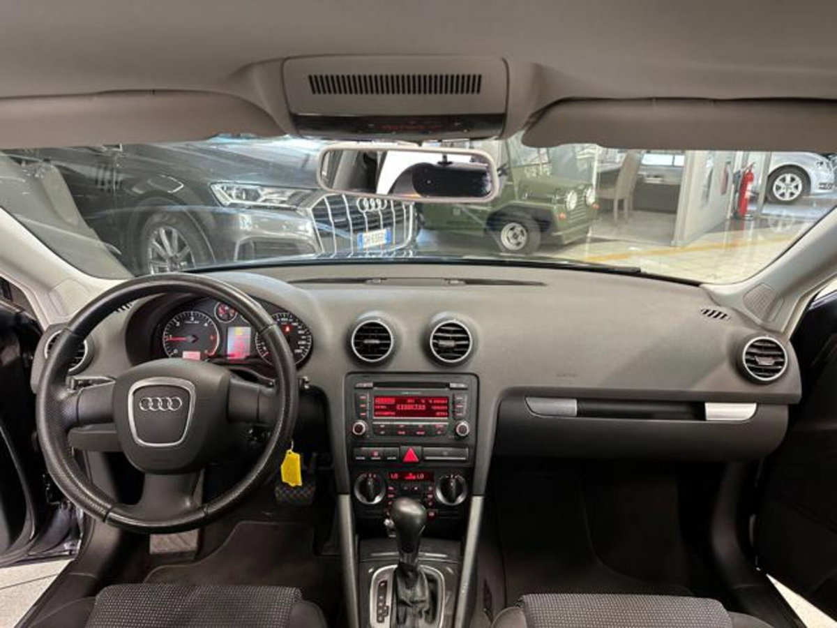 Audi A3 Sportback 2.0 16V TDI S tronic Ambition (8)
