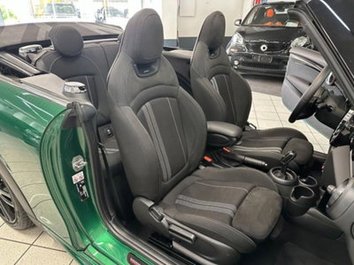 MINI Mini Cabrio 2.0 Cooper S JCW Cabrio (10)