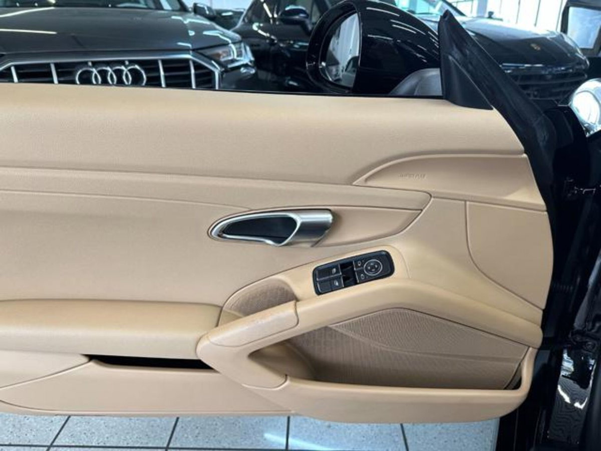 Porsche Boxster 2.7 (17)