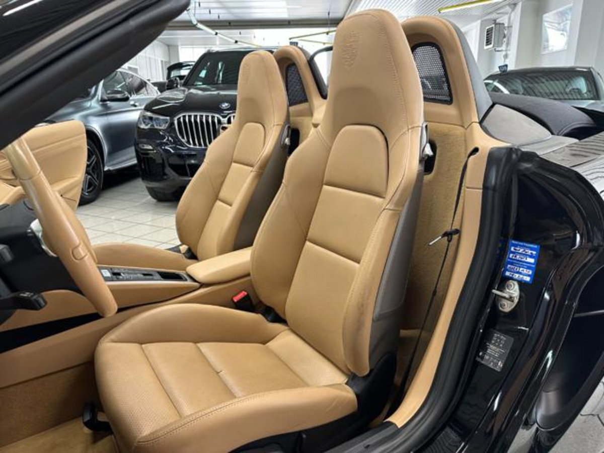 Porsche Boxster 2.7 (9)