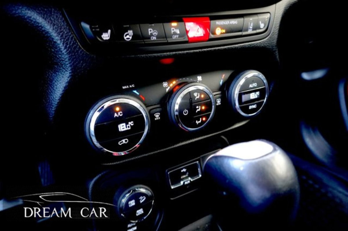 Jeep Renegade 2.0 Mjt 170CV 4WD Active Drive Low Trailhawk (13)