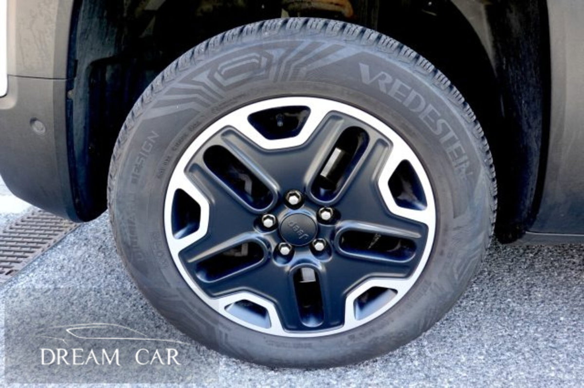 Jeep Renegade 2.0 Mjt 170CV 4WD Active Drive Low Trailhawk (17)